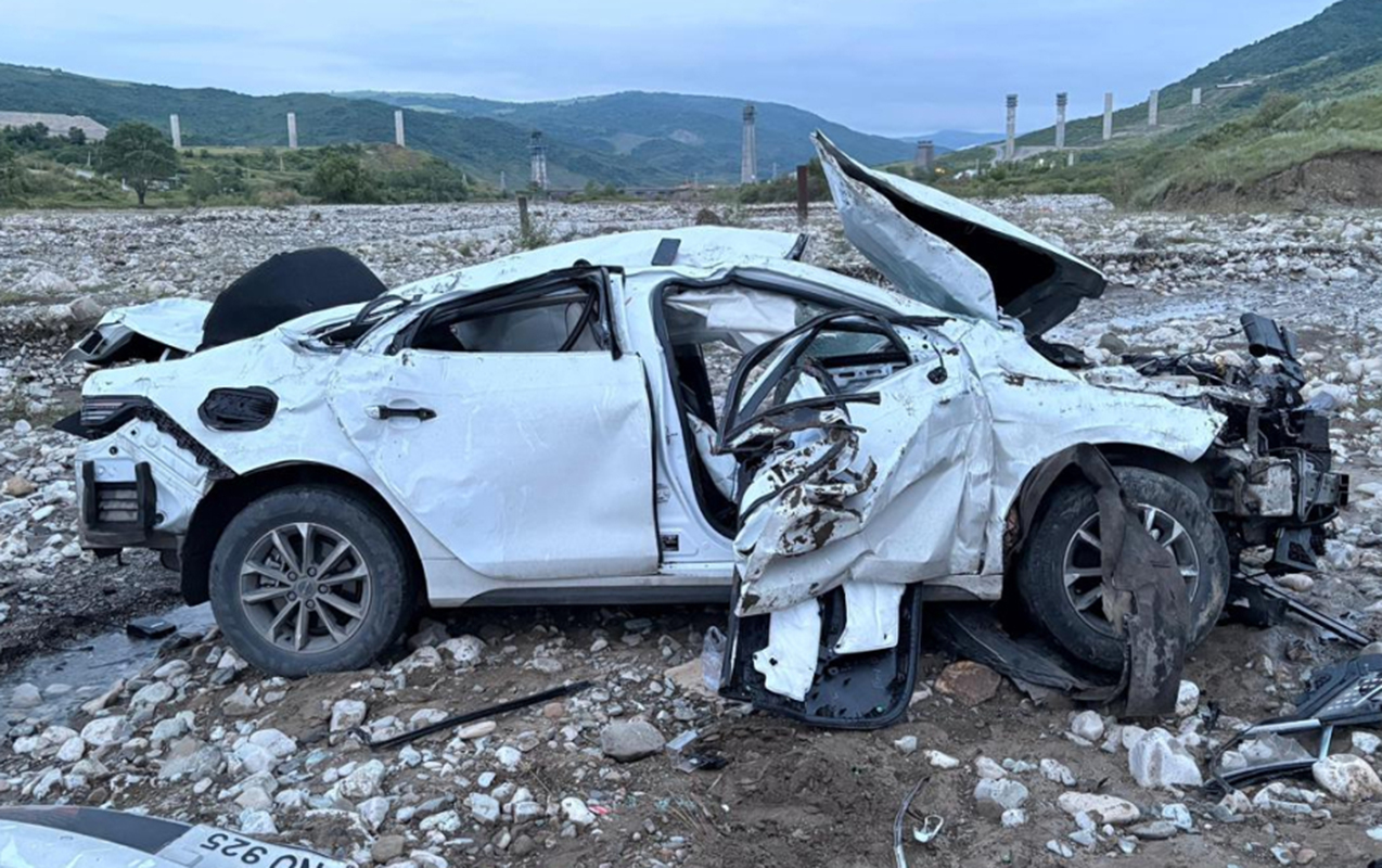 Ağsuda dəhşətli yol qəzası: 2 nəfər öldü, 2 nəfər yaralandı